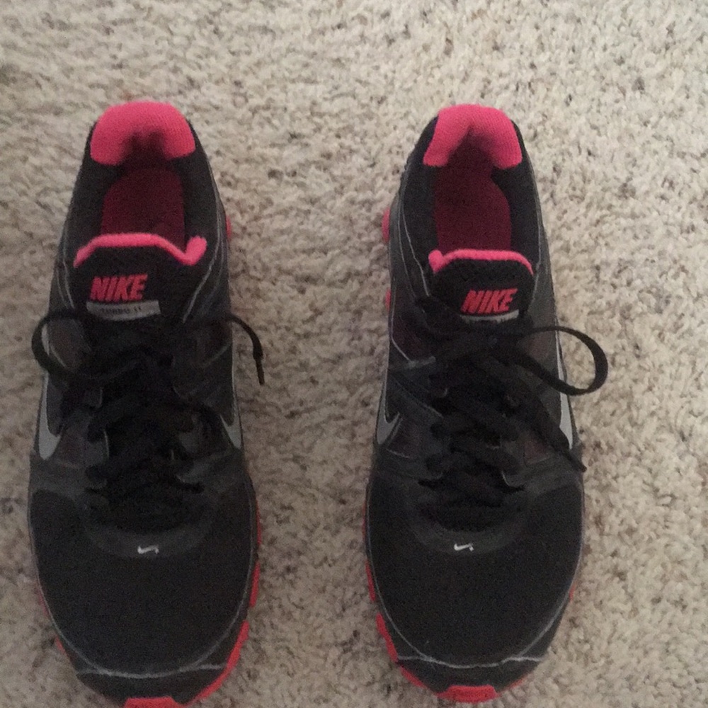 Women’s Nike 9.5